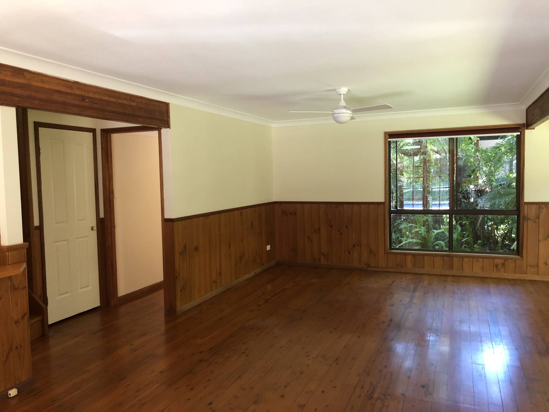 16 Lemontree Dr, Macleay Island, Macleay Island - Thumbnail 2