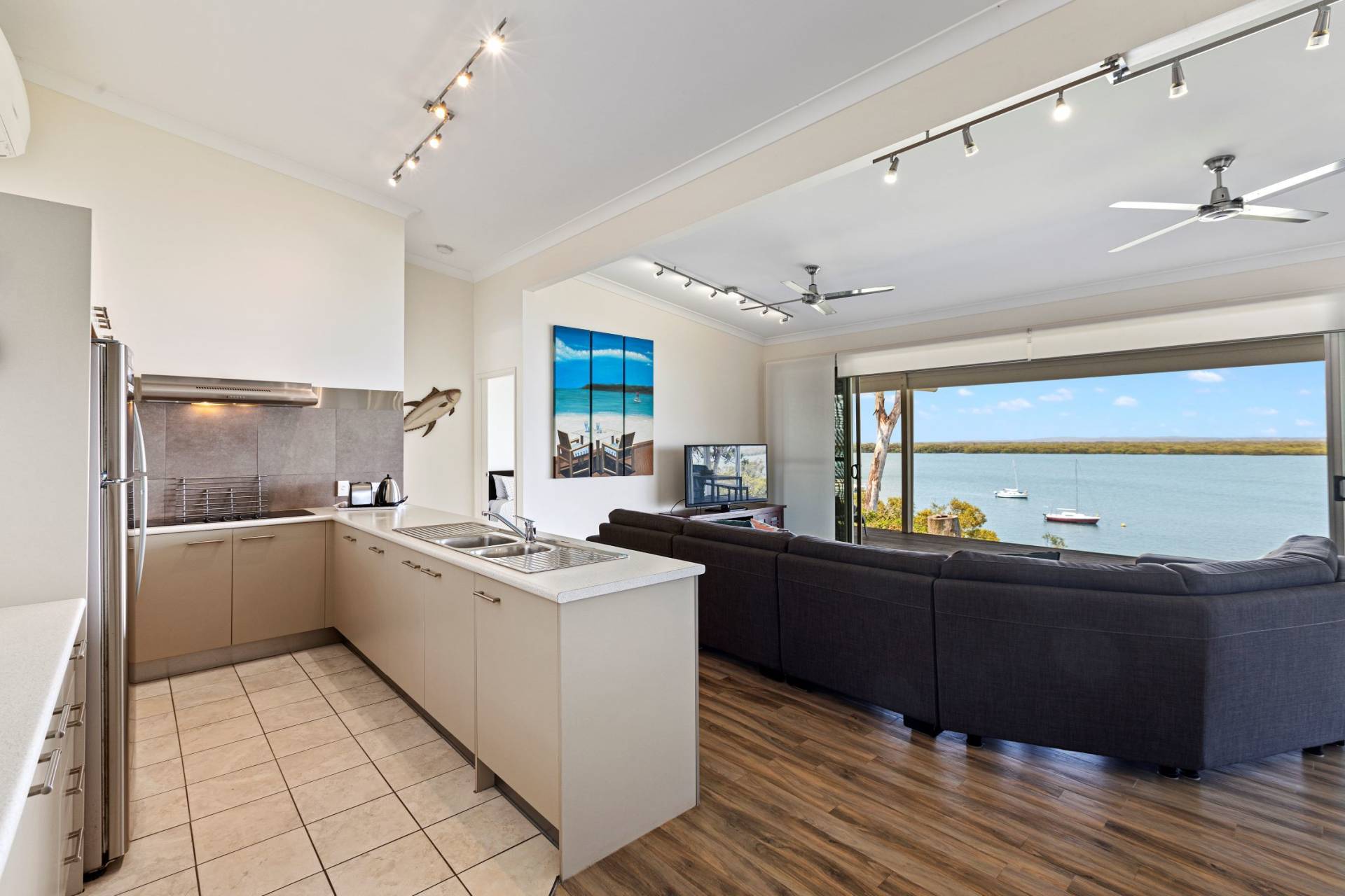 126 Western Rd, Macleay Island, Macleay Island - Thumbnail 5