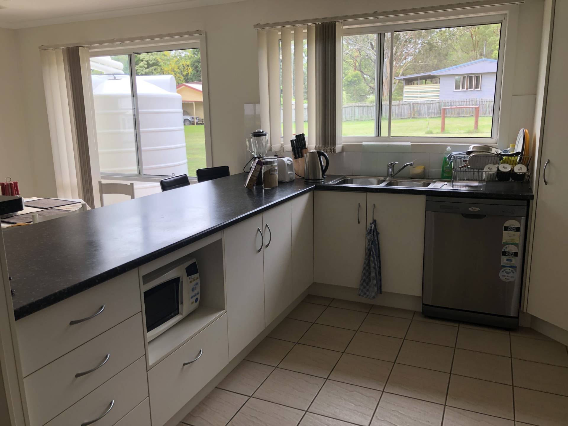 4-6 Kevin St, Macleay Island, Macleay Island - Thumbnail 6