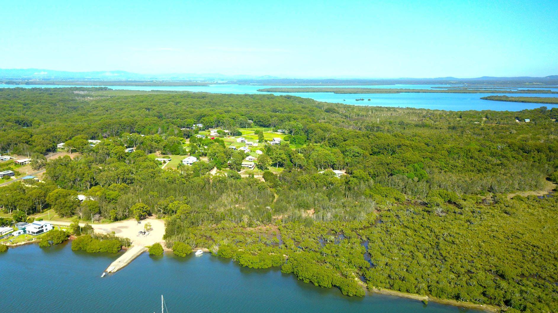 16 - 18 Highland Ridge Rd, Russell Island, Russell Island - Thumbnail 2