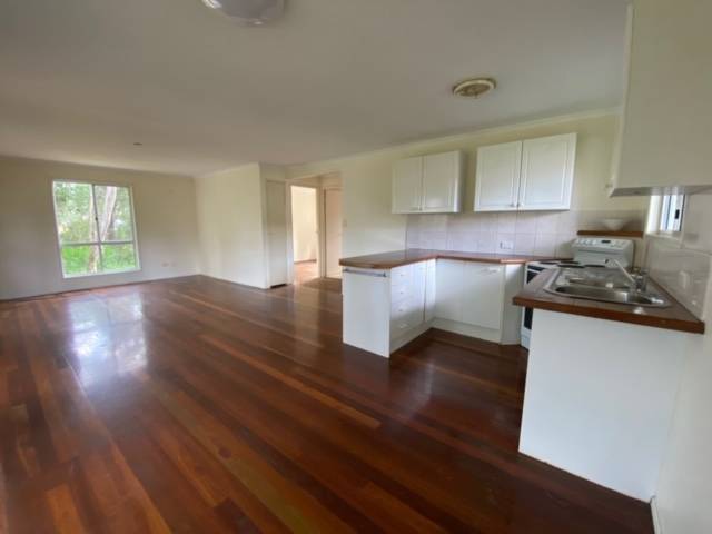 137 High Central Rd, Macleay Island, Macleay Island - Thumbnail 5
