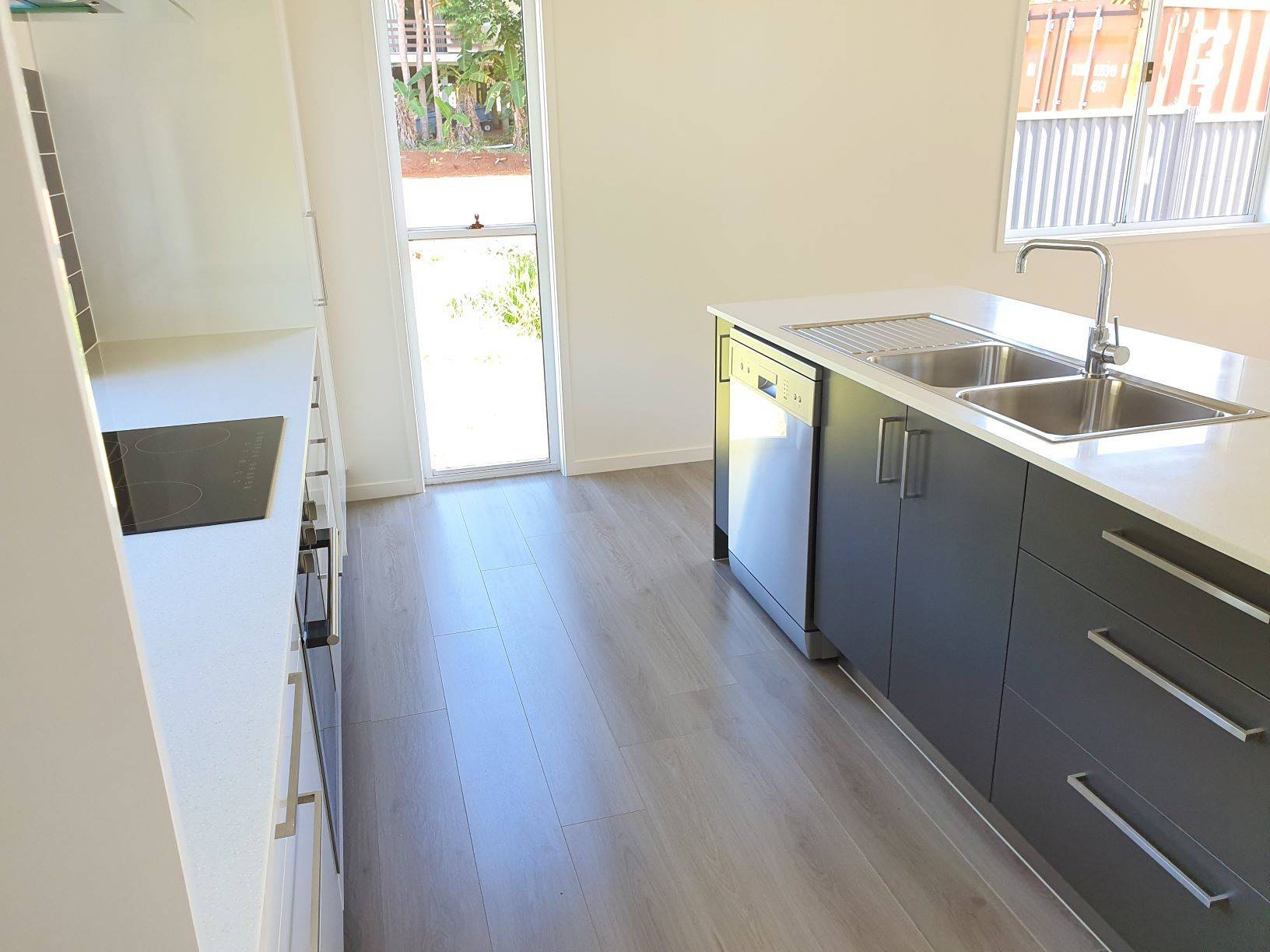11 Richardson St, Russell Island, Russell Island - Thumbnail 2