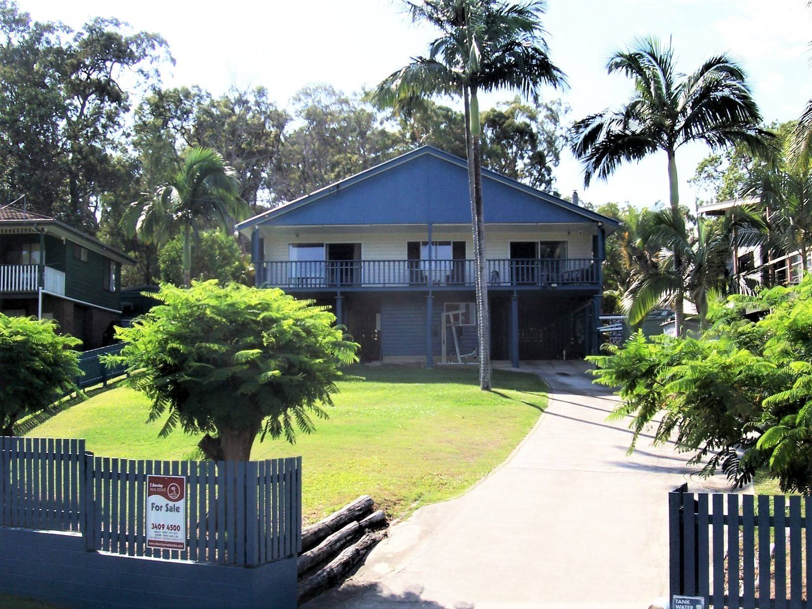 56 Coondooroopa Dr, Macleay Island, Macleay Island - Thumbnail 2