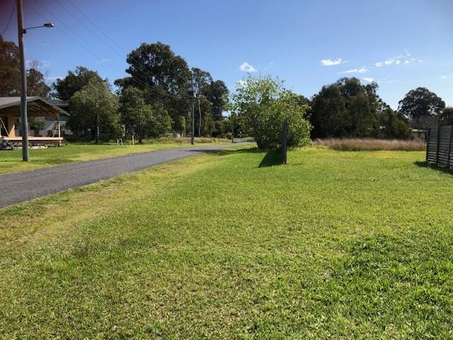 61 Camena St, Macleay Island, Macleay Island - Thumbnail 4