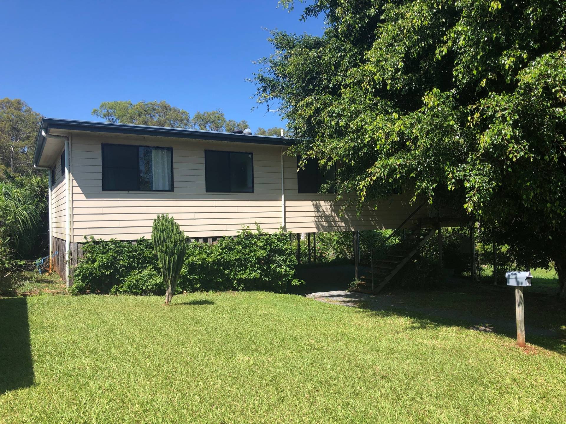 10 Eastbourne Tce, Macleay Island, Macleay Island - Thumbnail 2