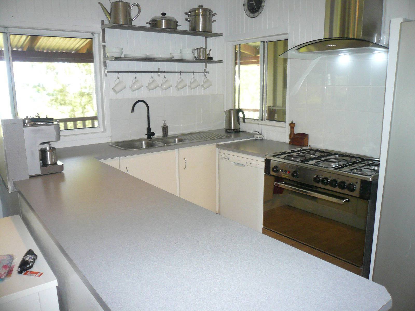 54 Charles Terrace, Macleay Island, Macleay Island - Thumbnail 4