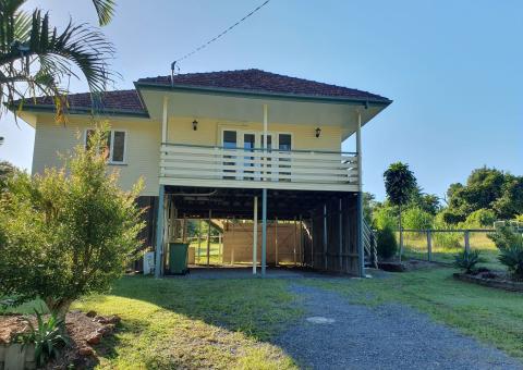 Houses T Barclay Real Estate