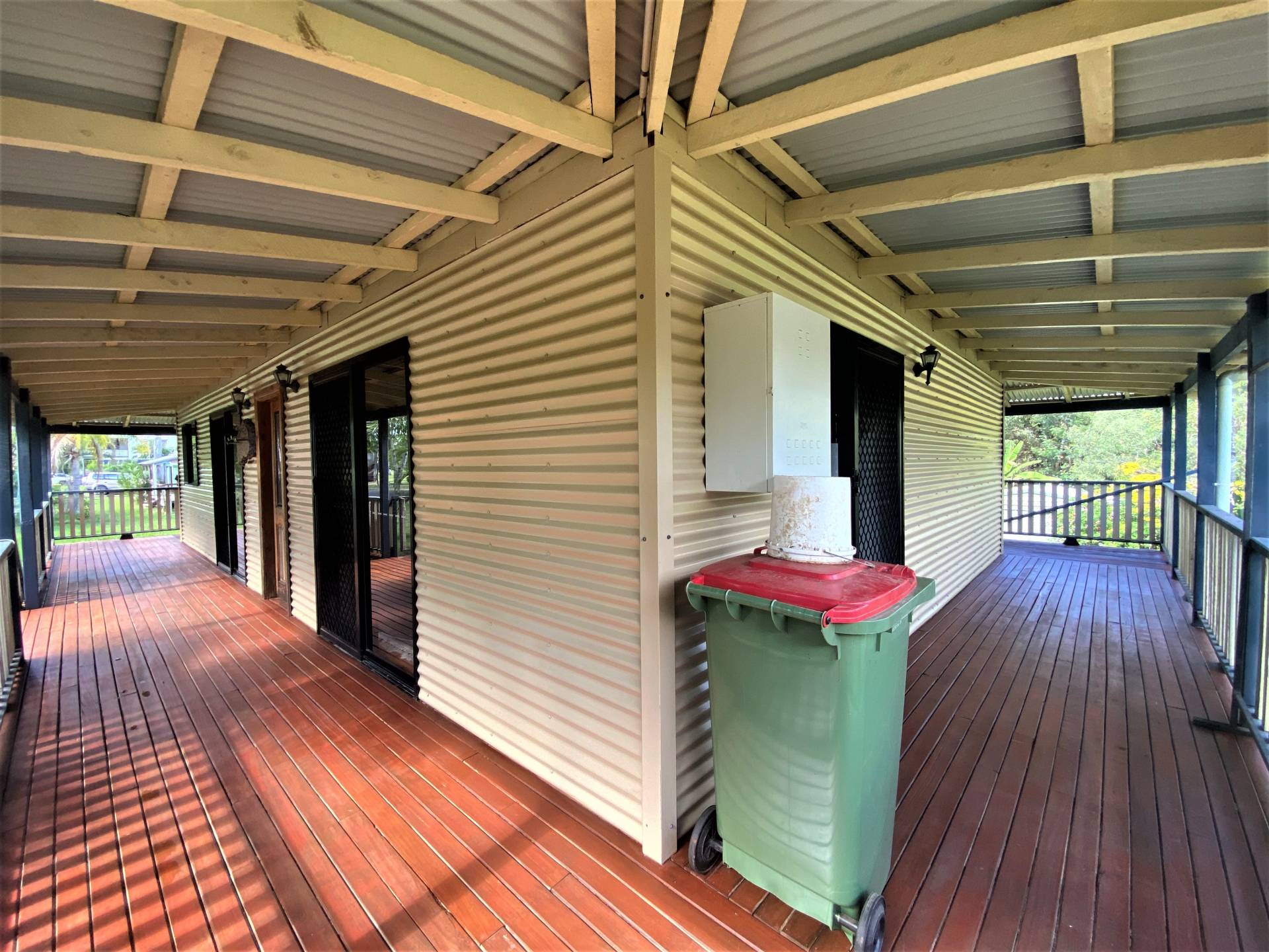 42 Gordon Rd, Macleay Island, Macleay Island - Thumbnail 3