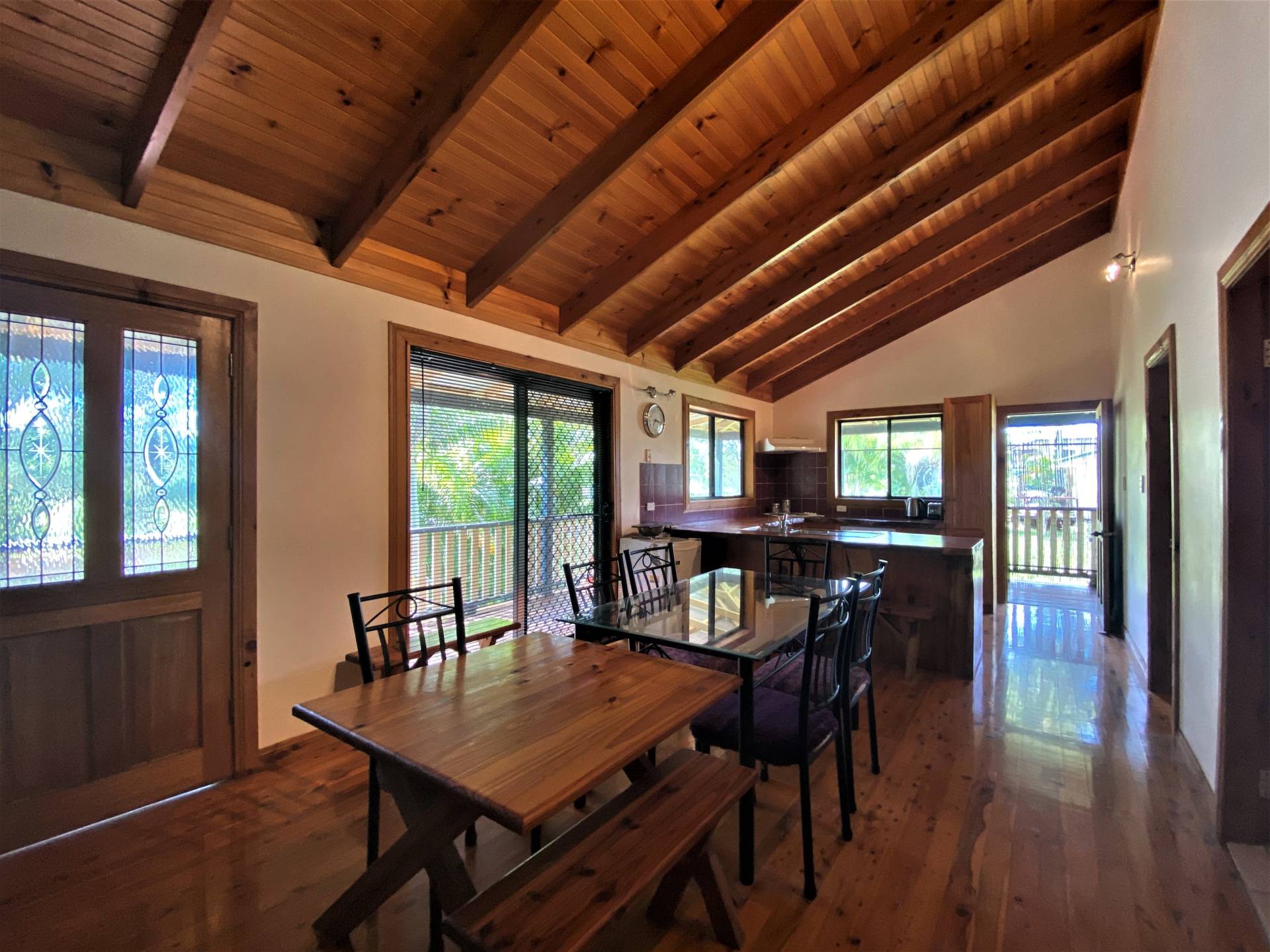42 Gordon Rd, Macleay Island, Macleay Island - Thumbnail 7