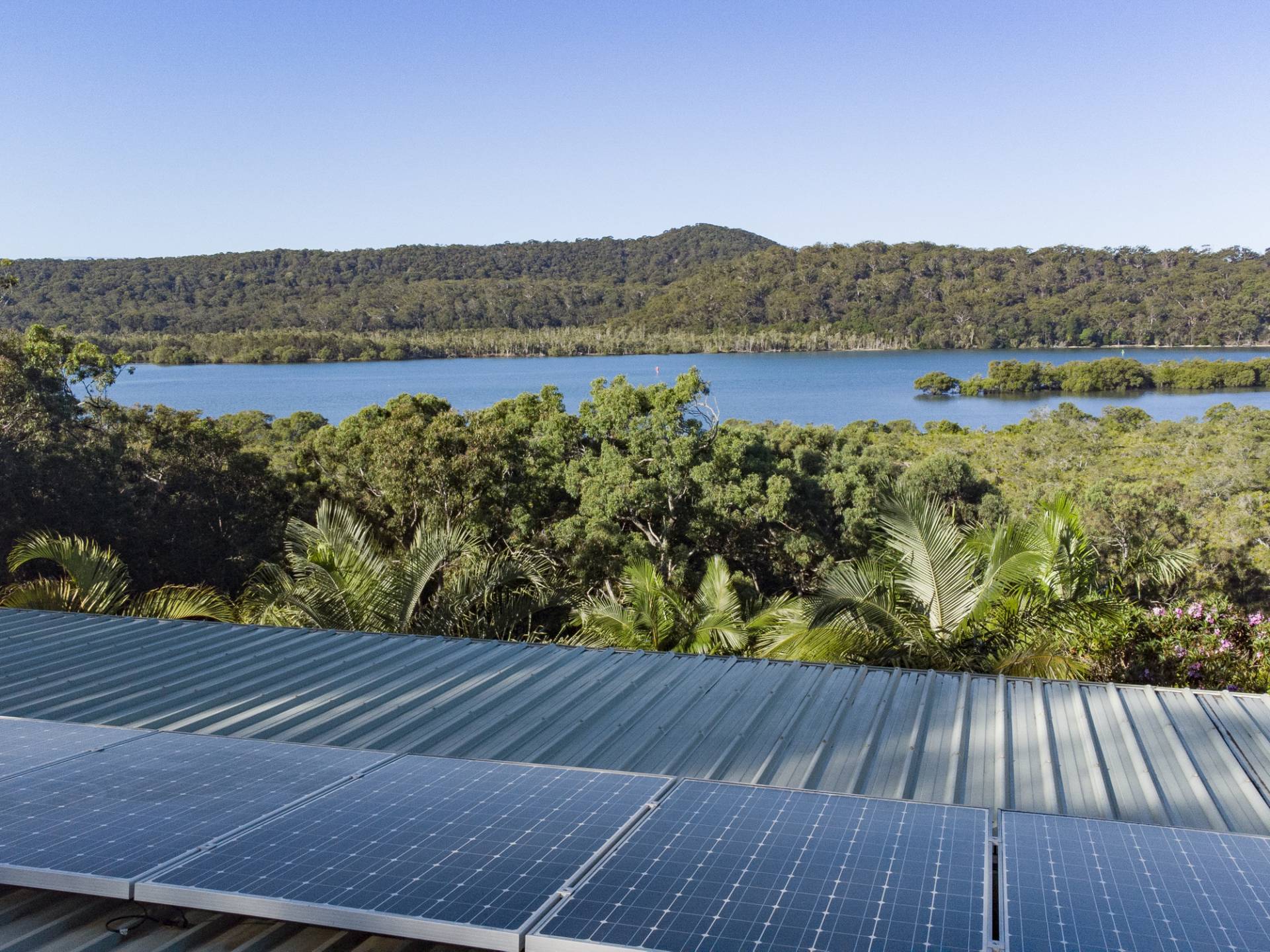 18 Leichhardt Tce, Russell Island, Russell Island - Thumbnail 2