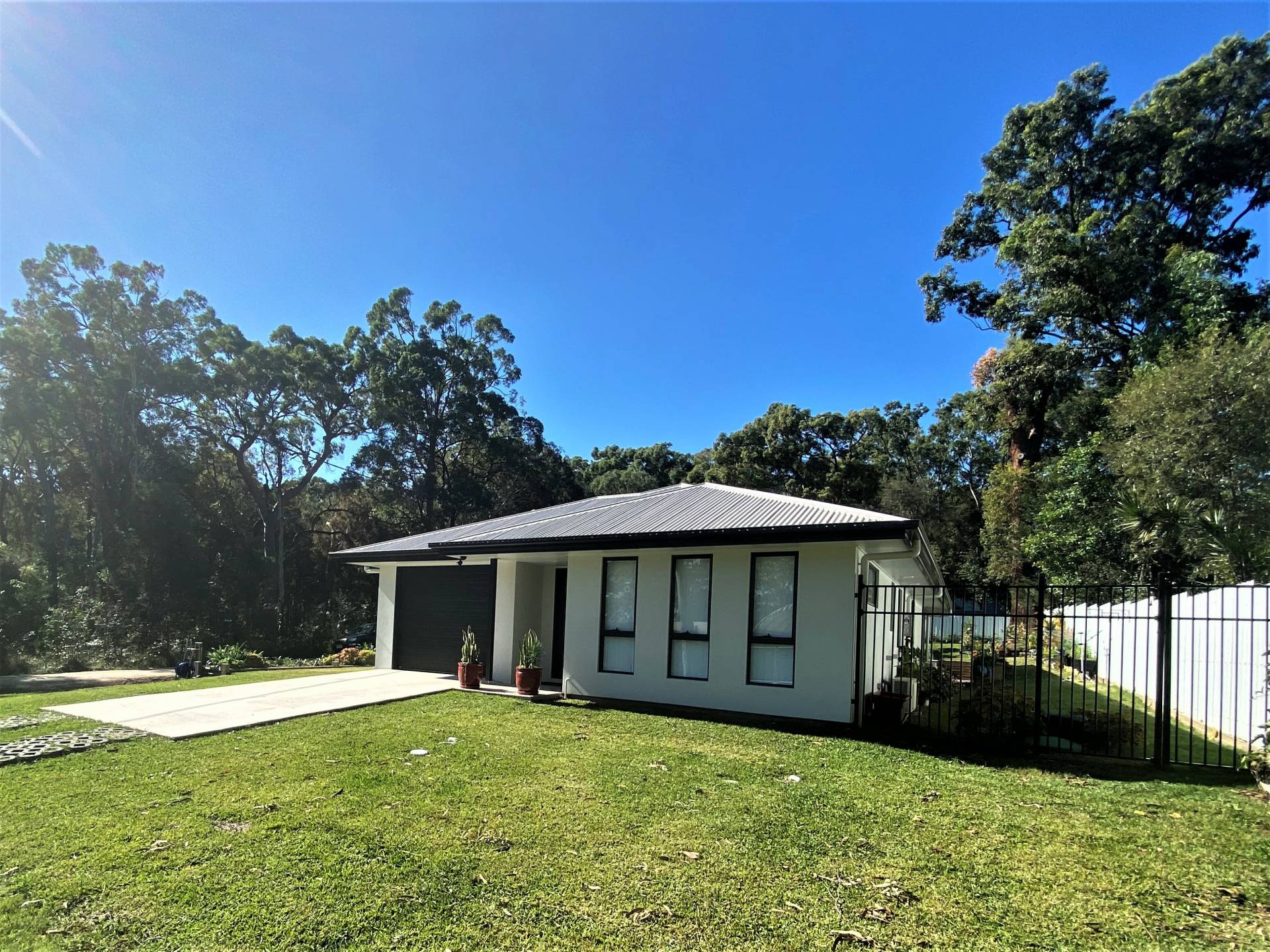 32 Piccaninny St, Macleay Island, Macleay Island - Thumbnail 2