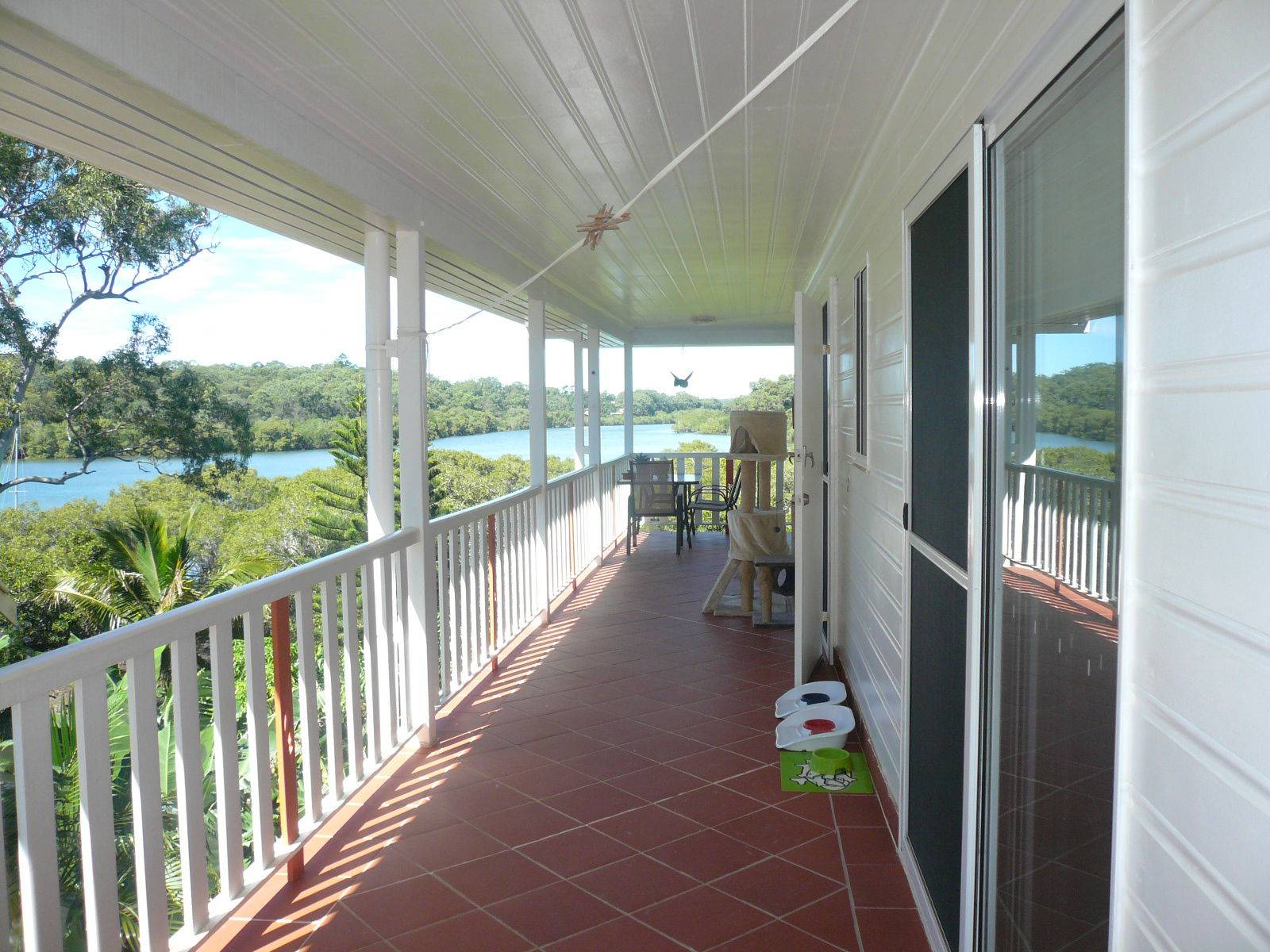 4 Cotton Tree Avenue, Macleay Island, Macleay Island - Thumbnail 3