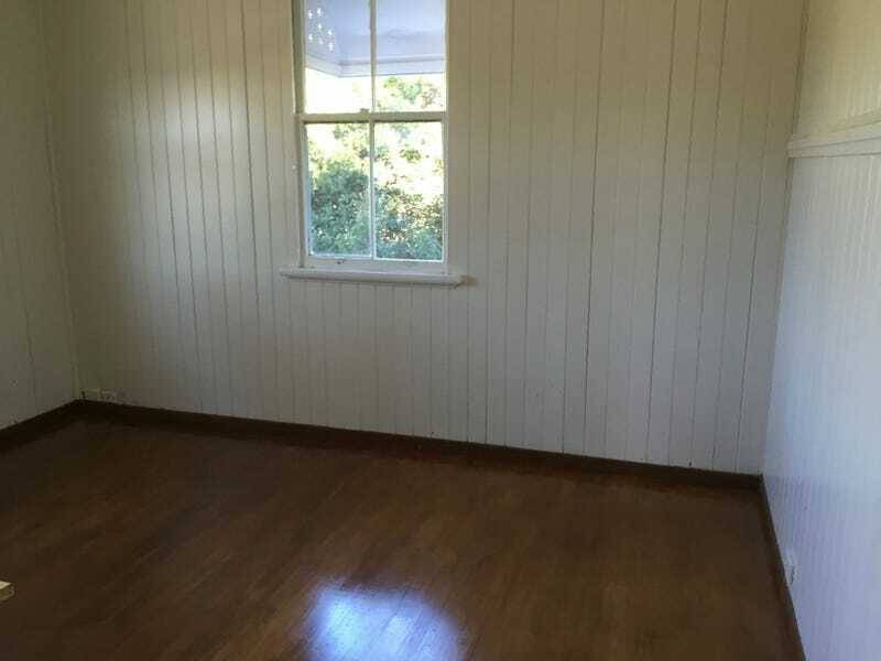 1 Lemontree Dr, Macleay Island, Macleay Island - Thumbnail 5