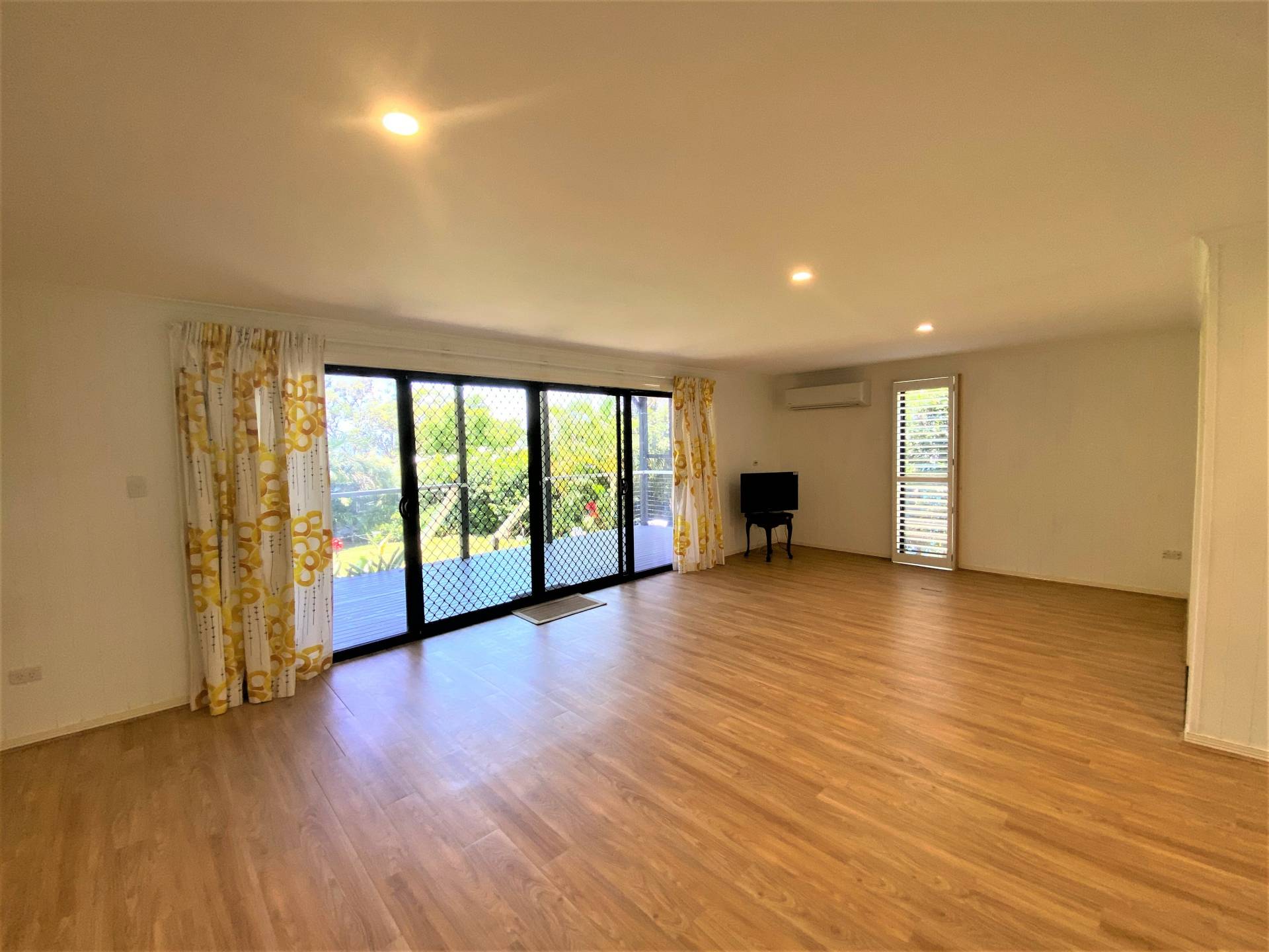 8 Ilya St, Macleay Island, Macleay Island - Thumbnail 2