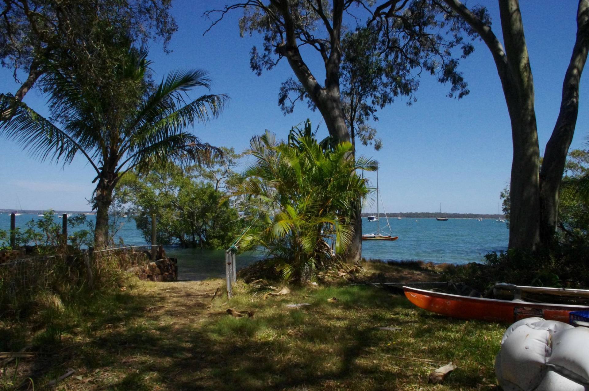 17 Coondooropa Drive, Macleay Island, Macleay Island - Thumbnail 2