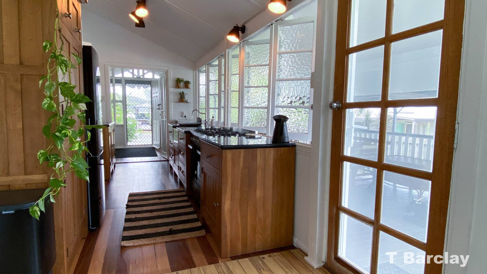 117 Canaipa Point Dr, Russell Island, Russell Island - Thumbnail 2