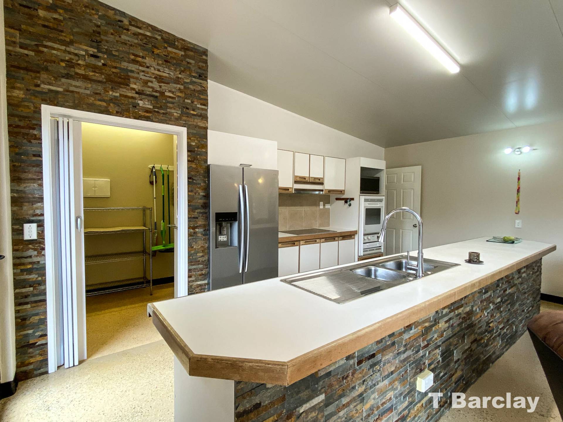 37 Judith St, Russell Island, Russell Island - Thumbnail 2