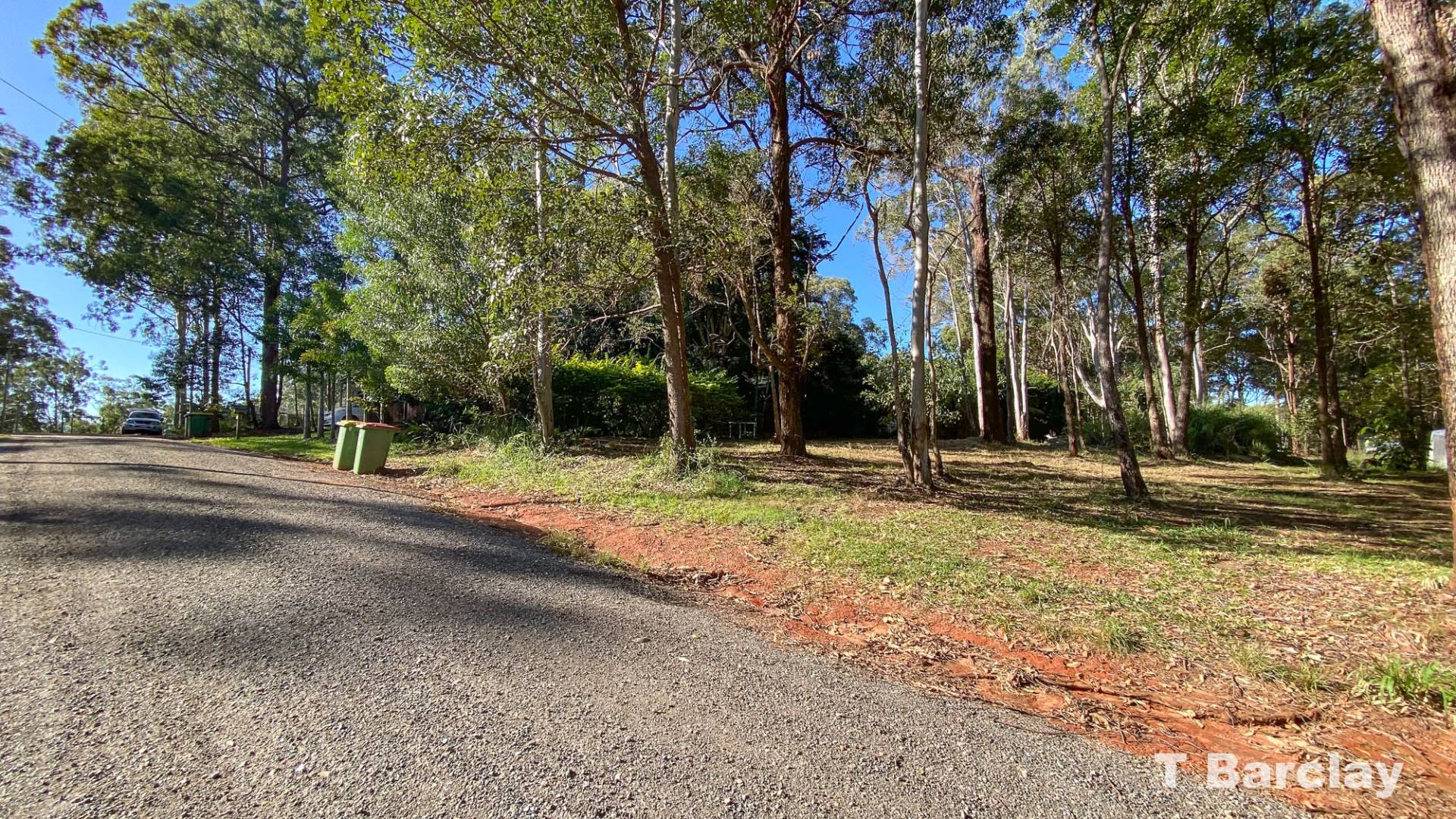 T Barclay Real Estate High on the Hill on the Eastern side of Russell