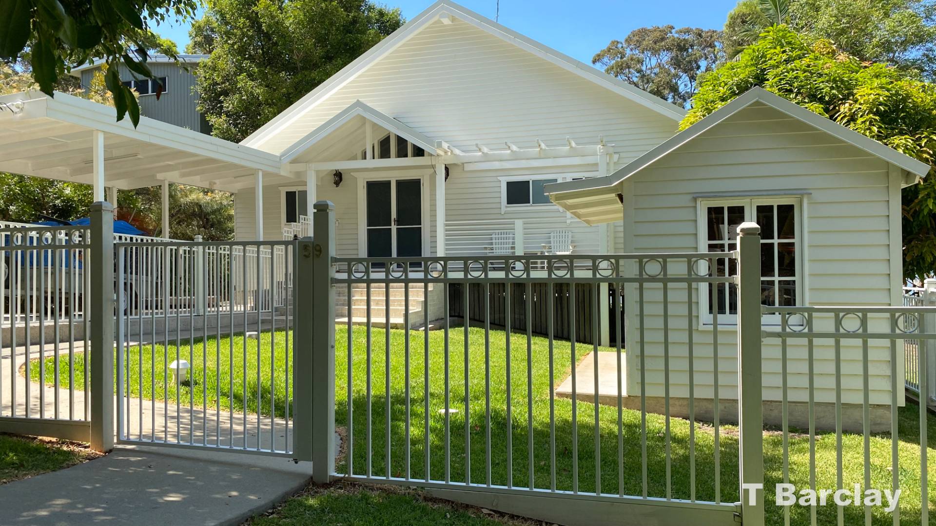 59 Perulpa Dr, Lamb Island, Lamb Island - Thumbnail 2
