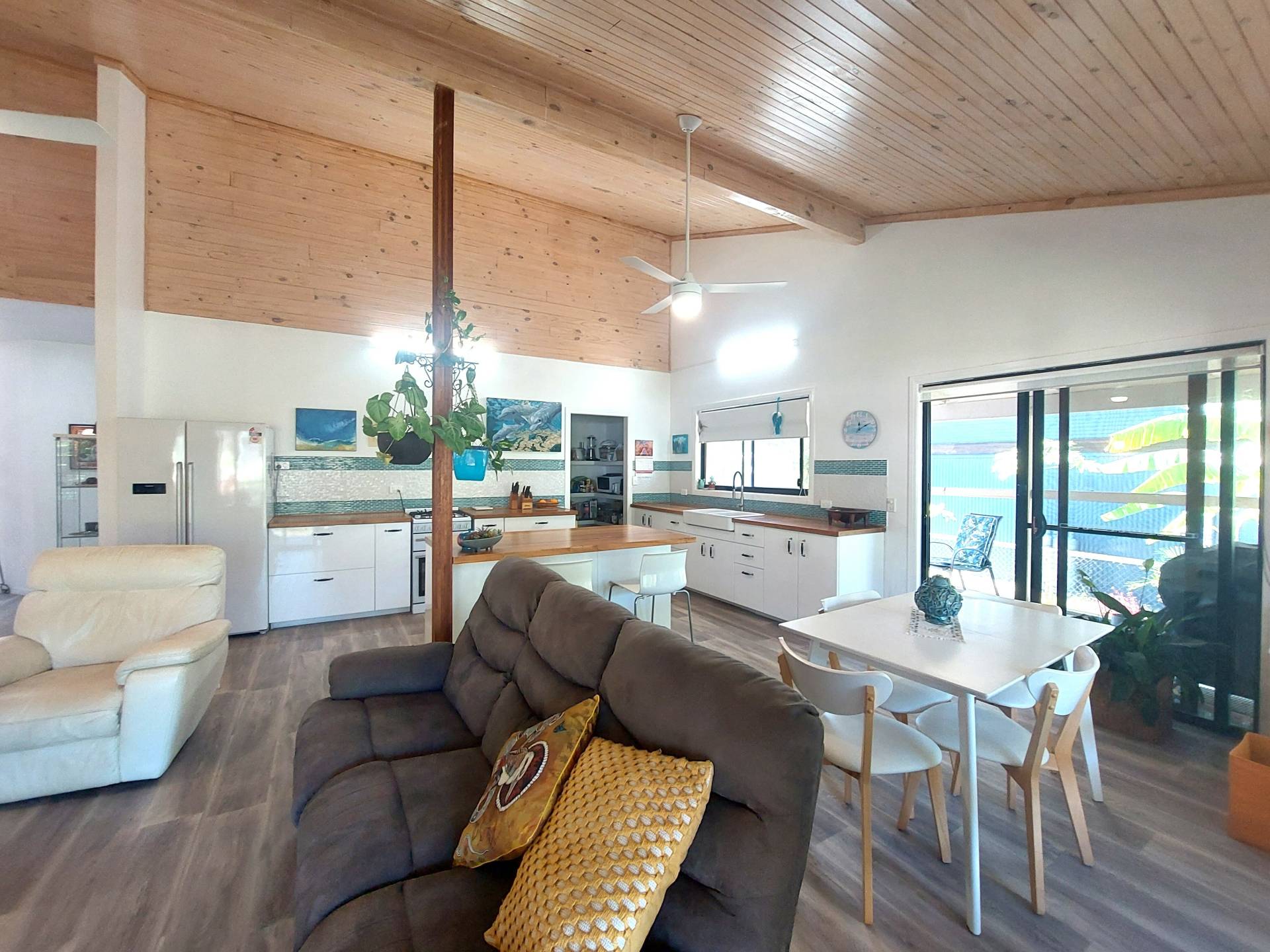32 Udara Dr, Macleay Island, Macleay Island - Thumbnail 5