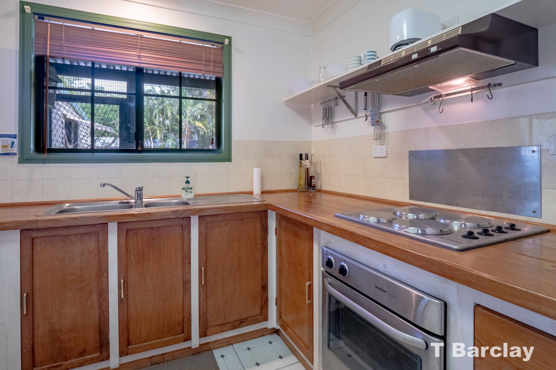 6-8 Flora St, Lamb Island, Lamb Island - Thumbnail 8