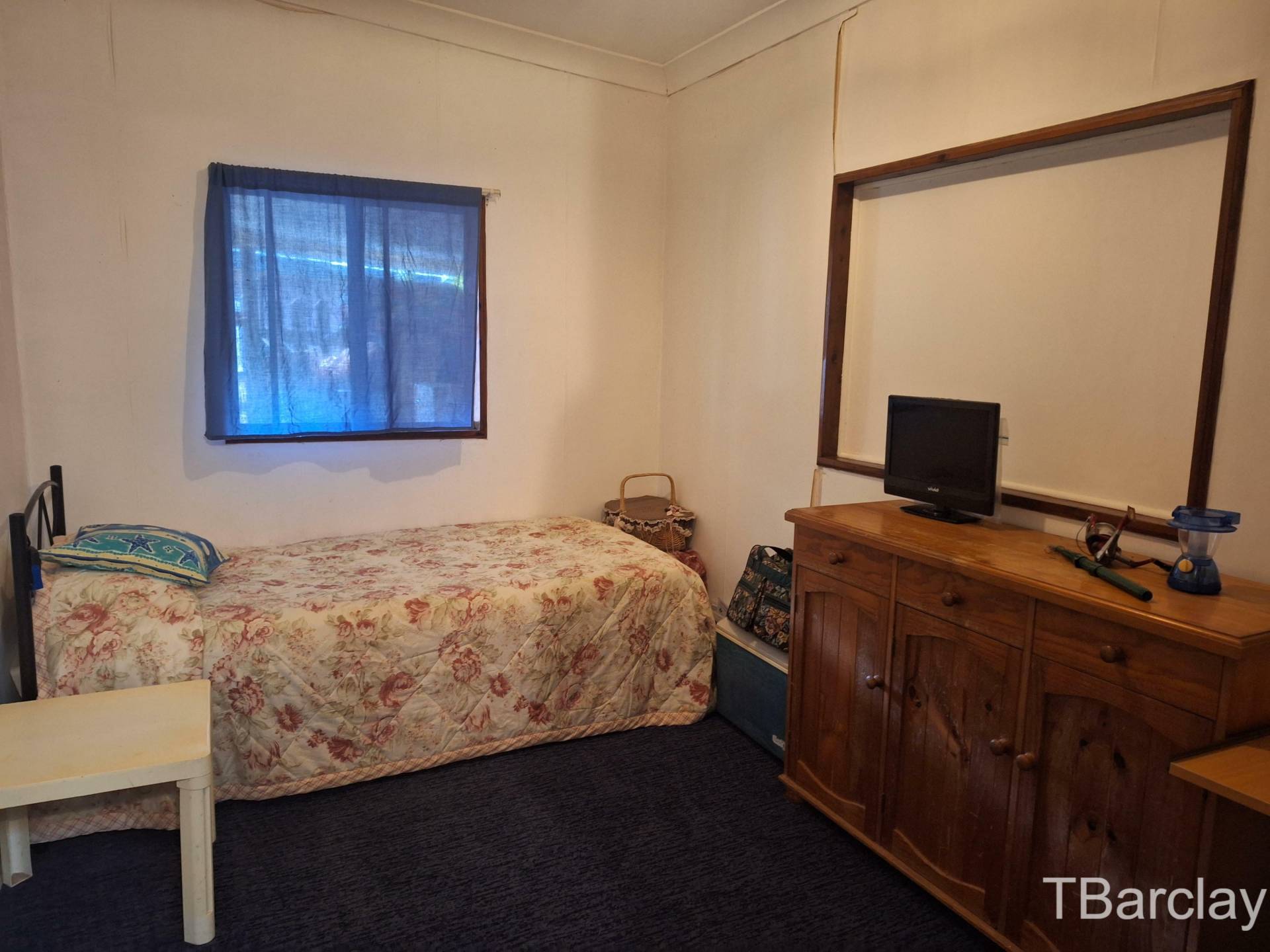 74 Charles Tce, Macleay Island, Macleay Island - Thumbnail 5