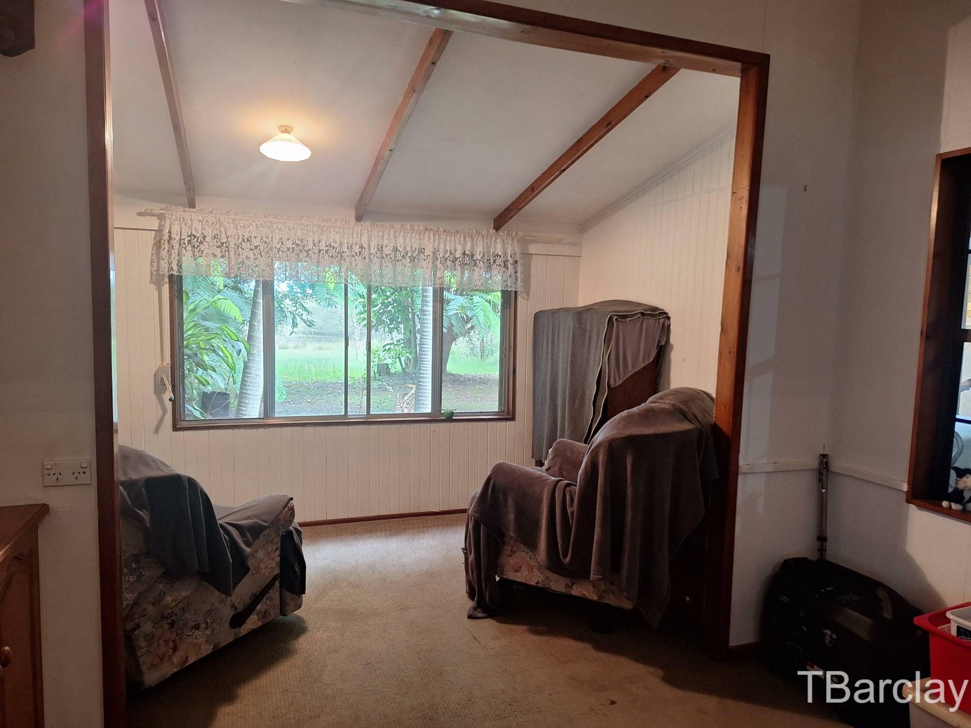 74 Charles Tce, Macleay Island, Macleay Island - Thumbnail 7