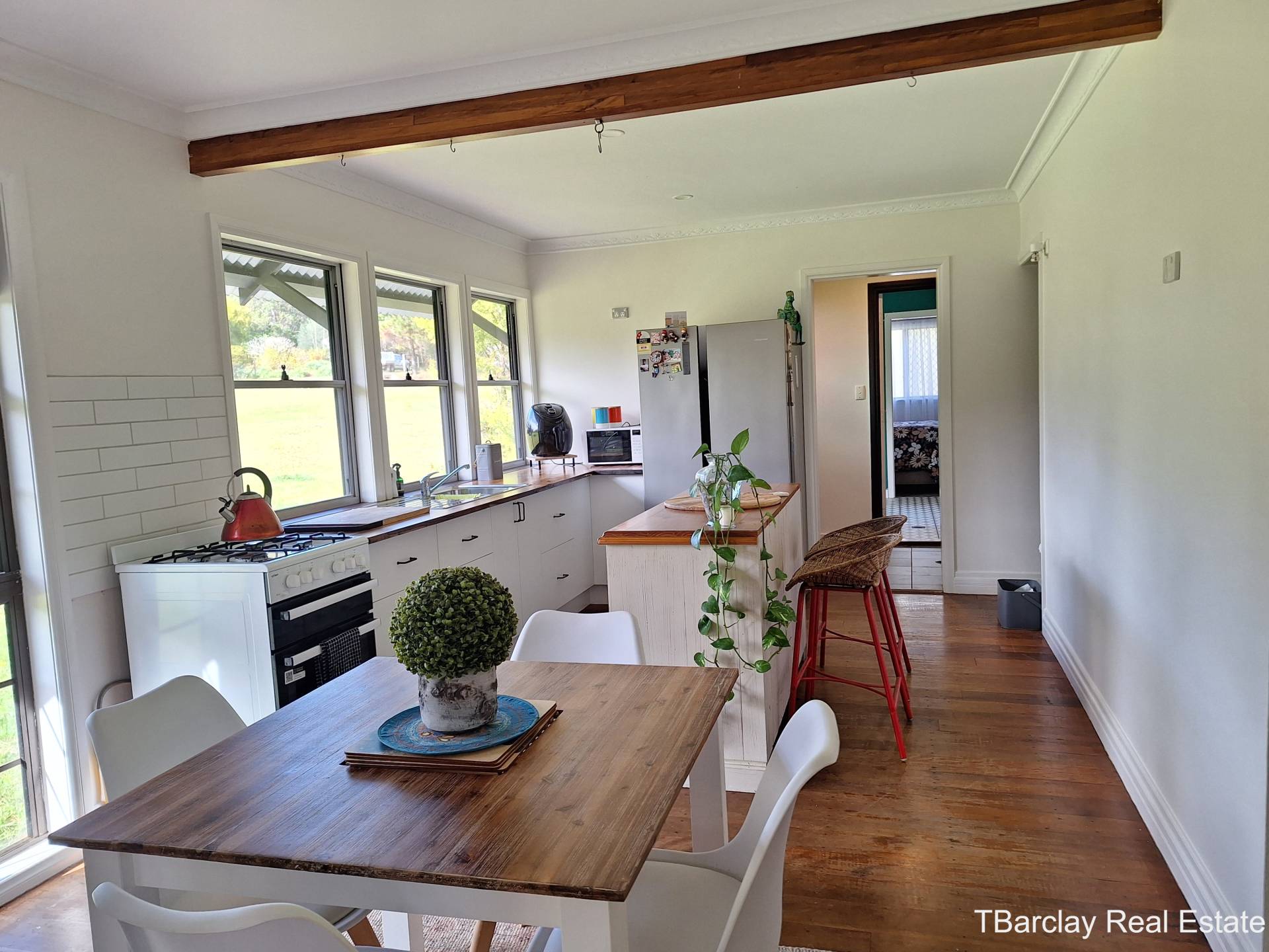 14 Frenchem Tce, Macleay Island, Macleay Island - Thumbnail 3