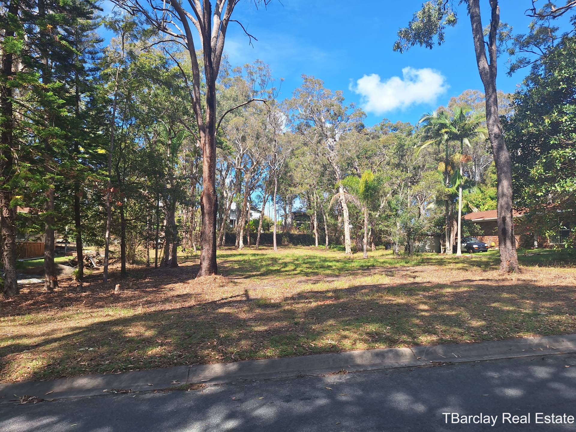 42 Coondooroopa Dr, Macleay Island, Macleay Island - Thumbnail 3