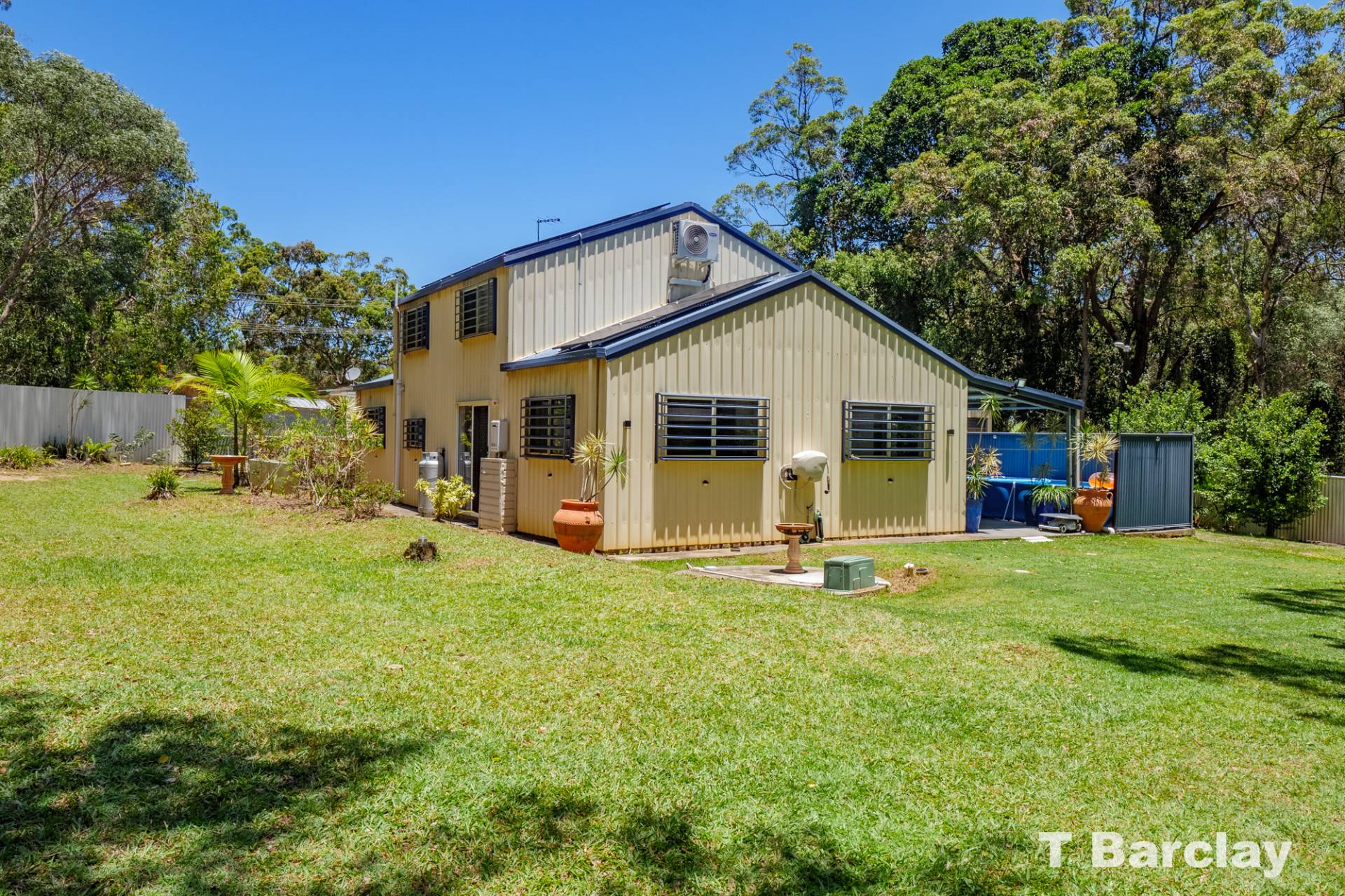 12-14 Pindarri St, Lamb Island, Lamb Island - Thumbnail 2