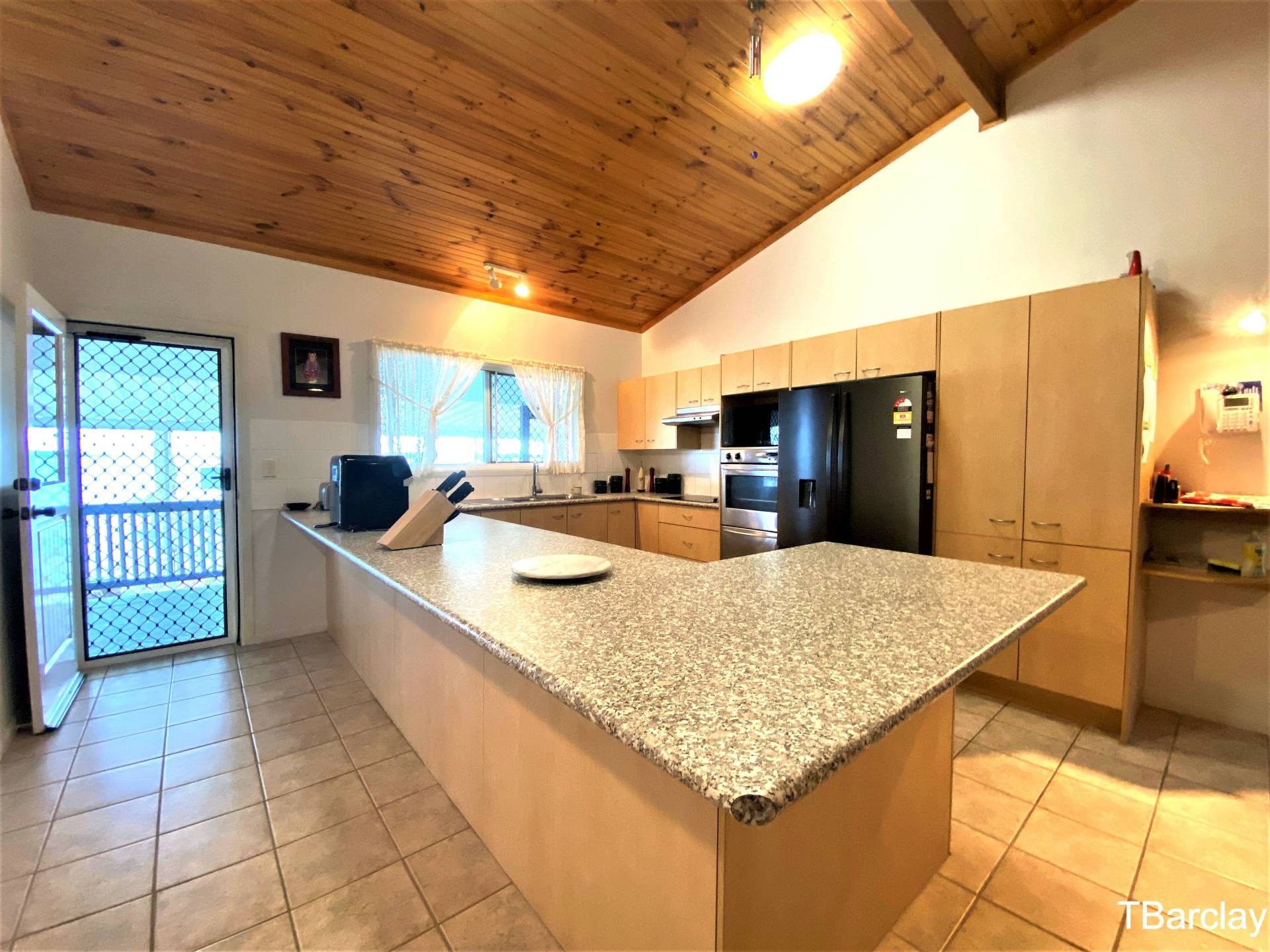 59 Coondooroopa Drive, Macleay Island, Macleay Island - Thumbnail 4