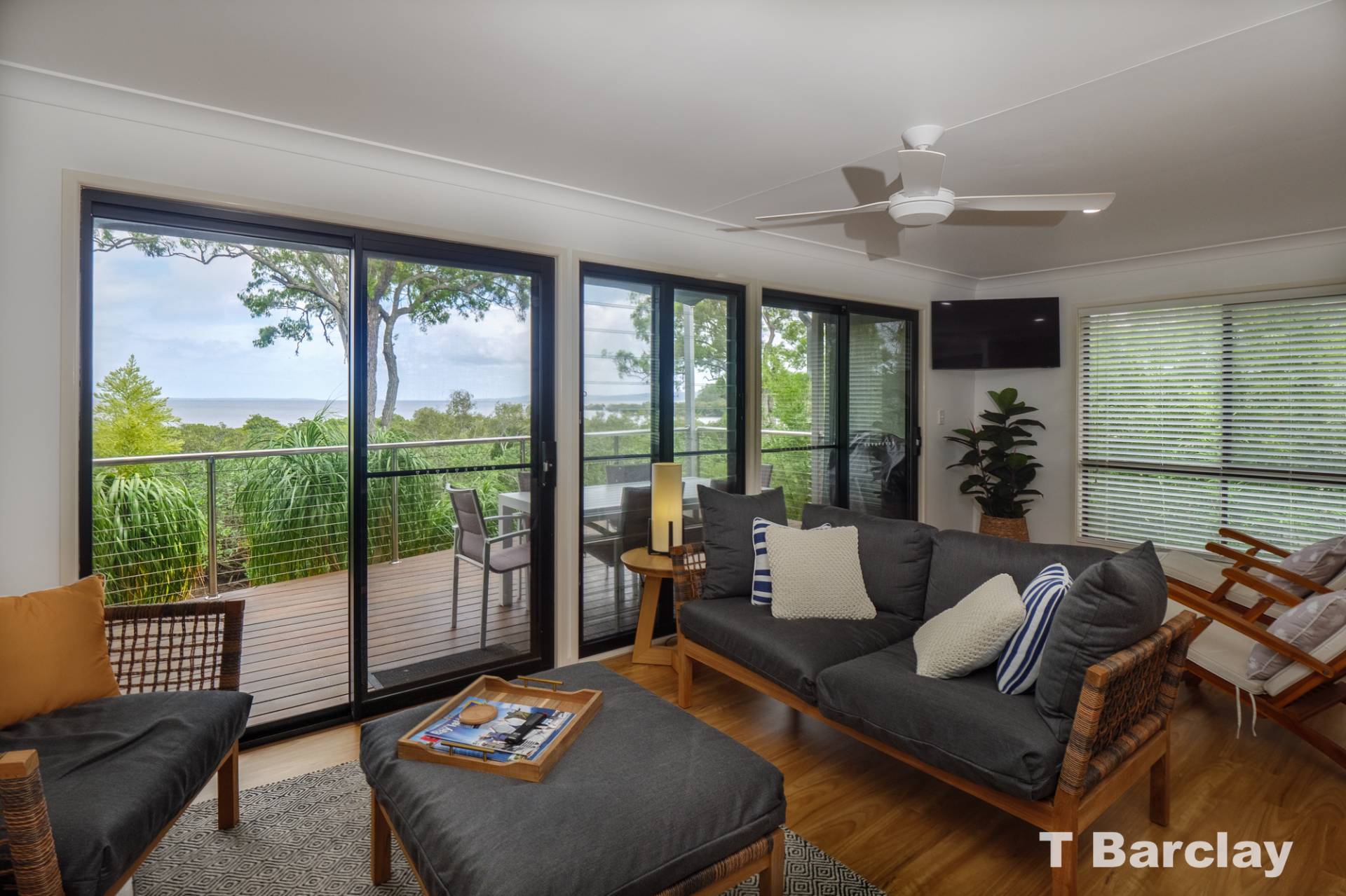 47 Perulpa Drive, Lamb Island, Lamb Island - Thumbnail 2