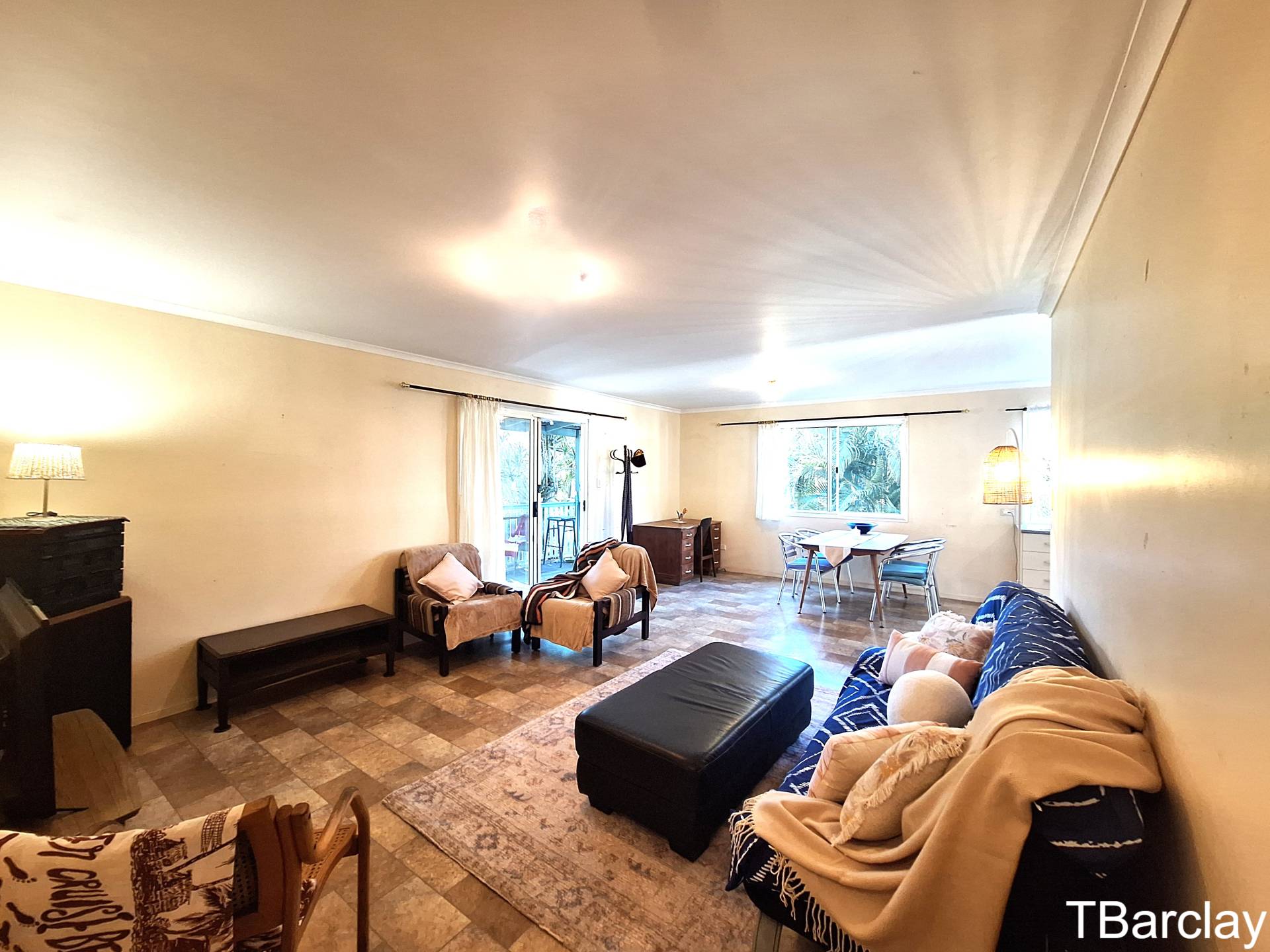 18 Noon-Muckle St, Macleay Island, Macleay Island - Thumbnail 2