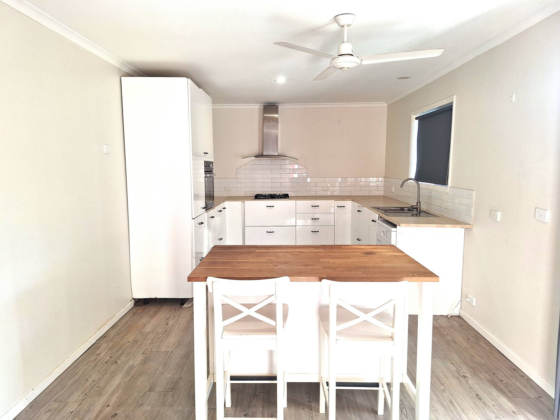 116 Canaipa Point Dr, Russell Island, Russell Island - Thumbnail 4