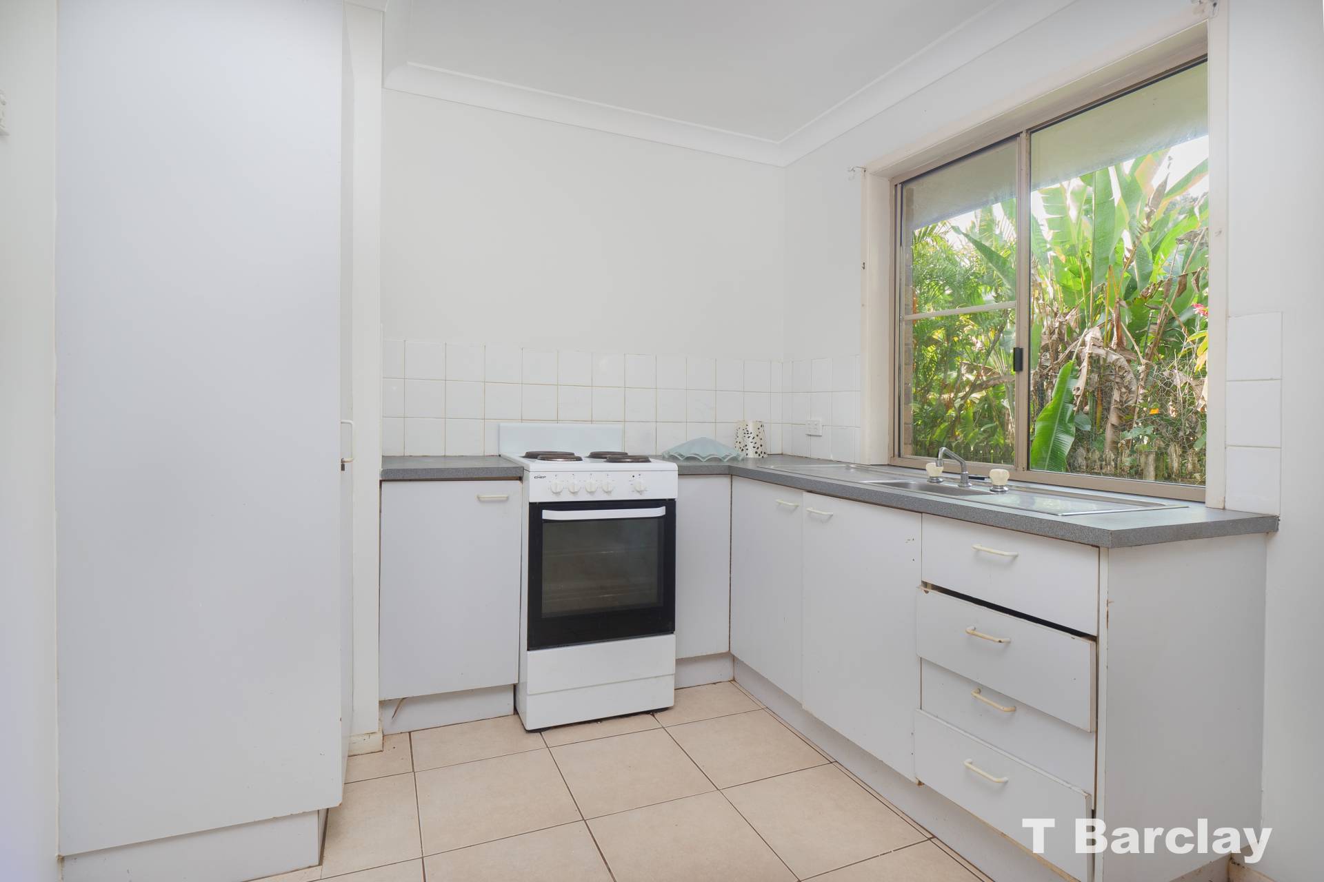 92 Lucas Dr, Lamb Island, Lamb Island - Thumbnail 6
