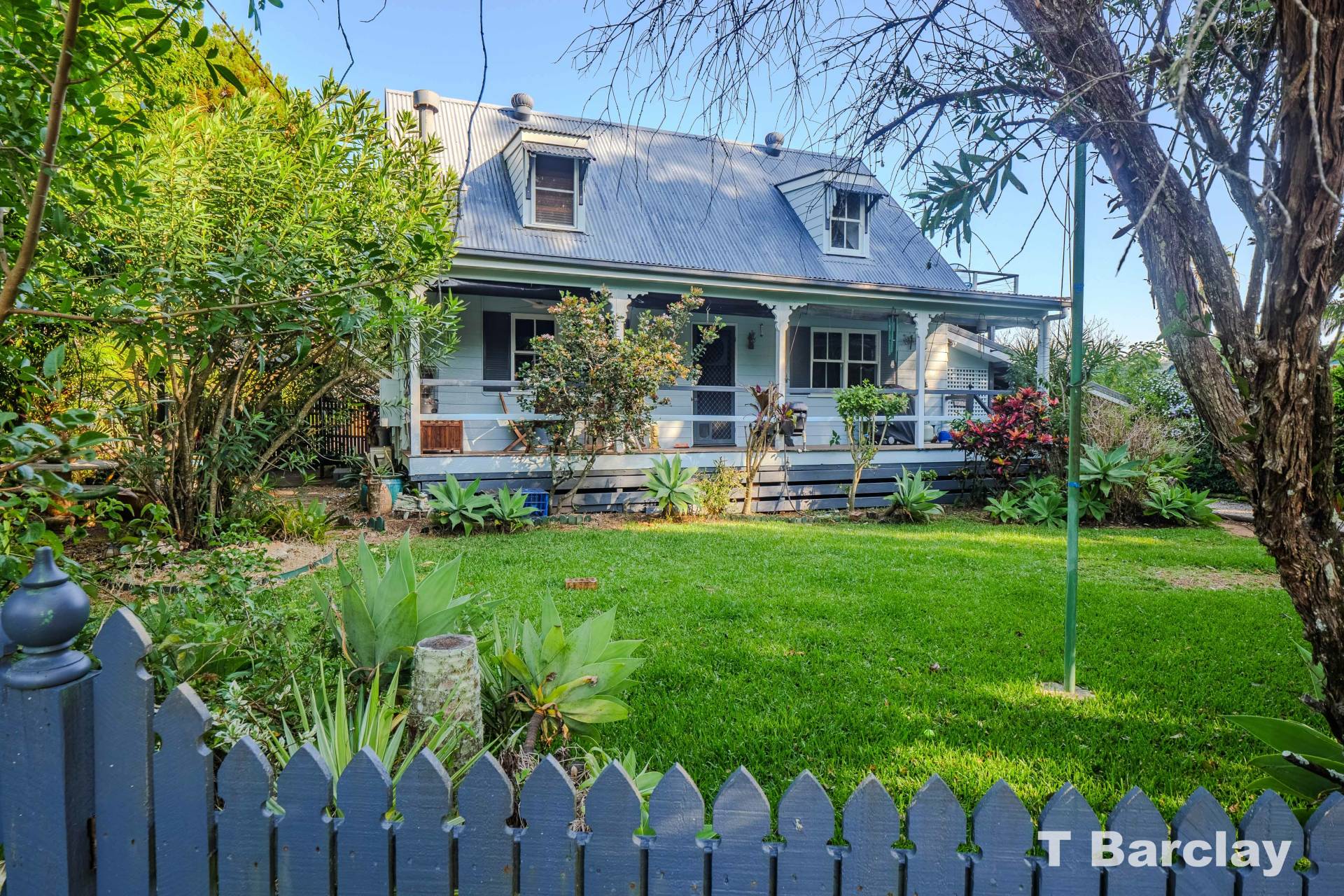 18 Shelly Cres, Lamb Island, Lamb Island - Thumbnail 2
