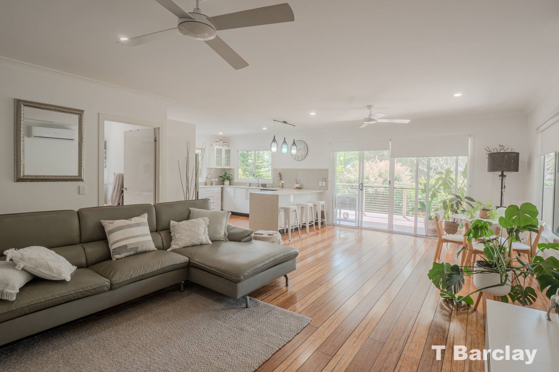 34 Melaleuca Drive, Lamb Island, Lamb Island - Thumbnail 3