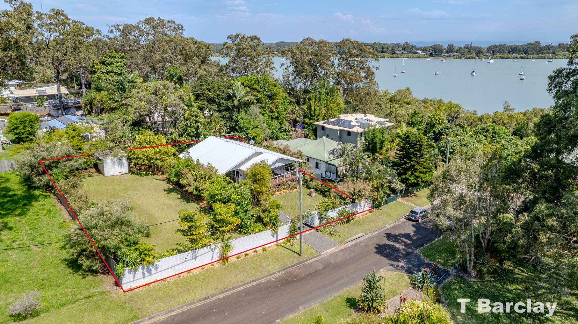 34 Melaleuca Drive, Lamb Island, Lamb Island - Thumbnail 2