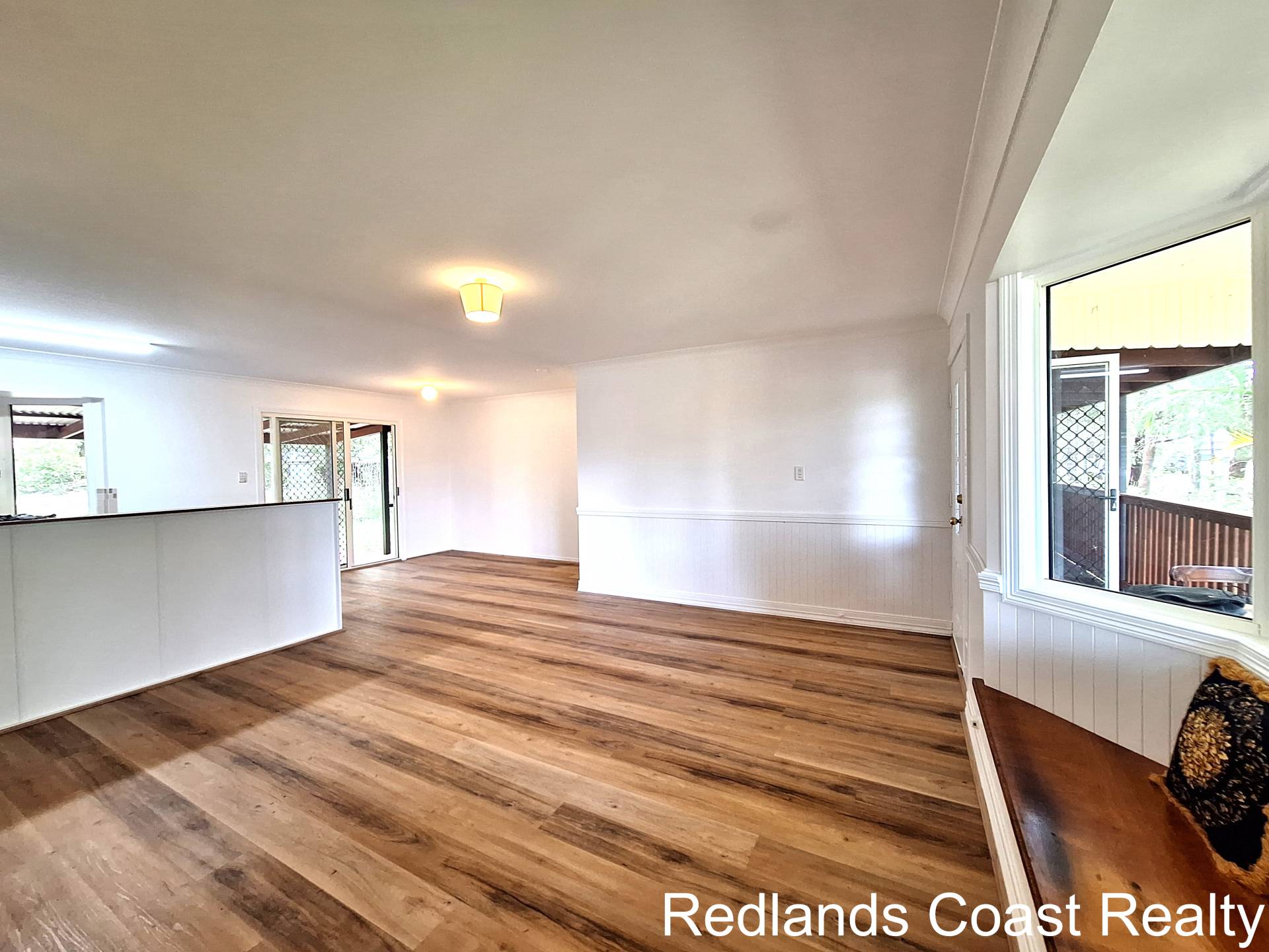 8 Vine St, Macleay Island, Macleay Island - Thumbnail 2