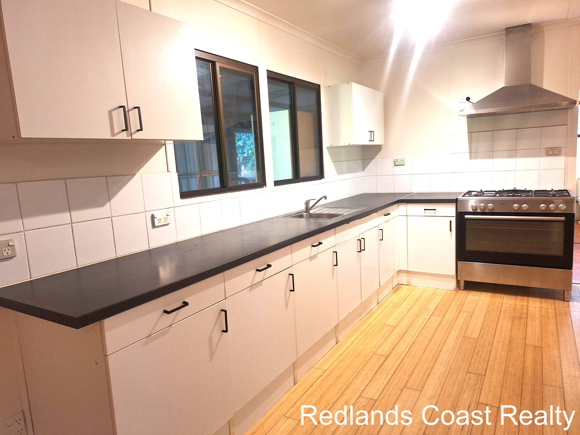 109-111 Treasure Island Ave, Karragarra Island, Karragarra Island - Thumbnail 6