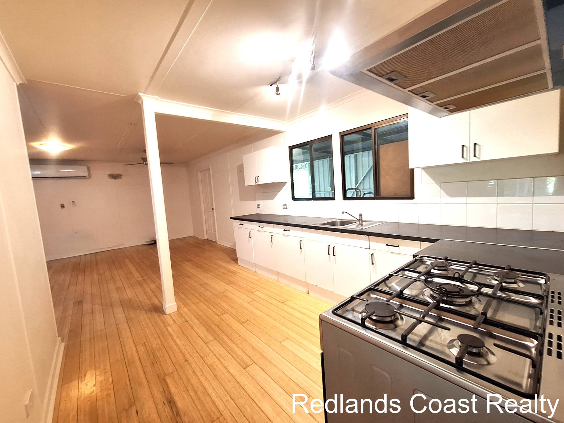 109-111 Treasure Island Ave, Karragarra Island, Karragarra Island - Thumbnail 7