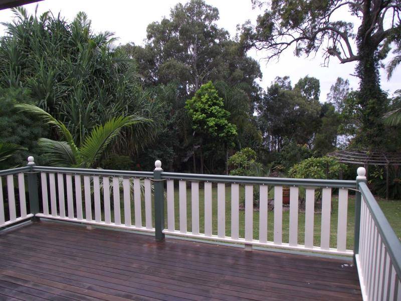 70 Francis Road, Macleay Island, Macleay Island - Thumbnail 3