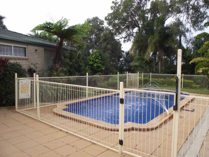 70 Francis Road, Macleay Island, Macleay Island - Thumbnail 6