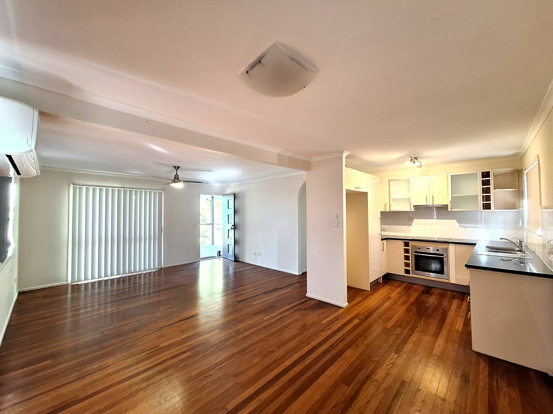 75 Scotts Rd, Macleay Island, Macleay Island - Thumbnail 2