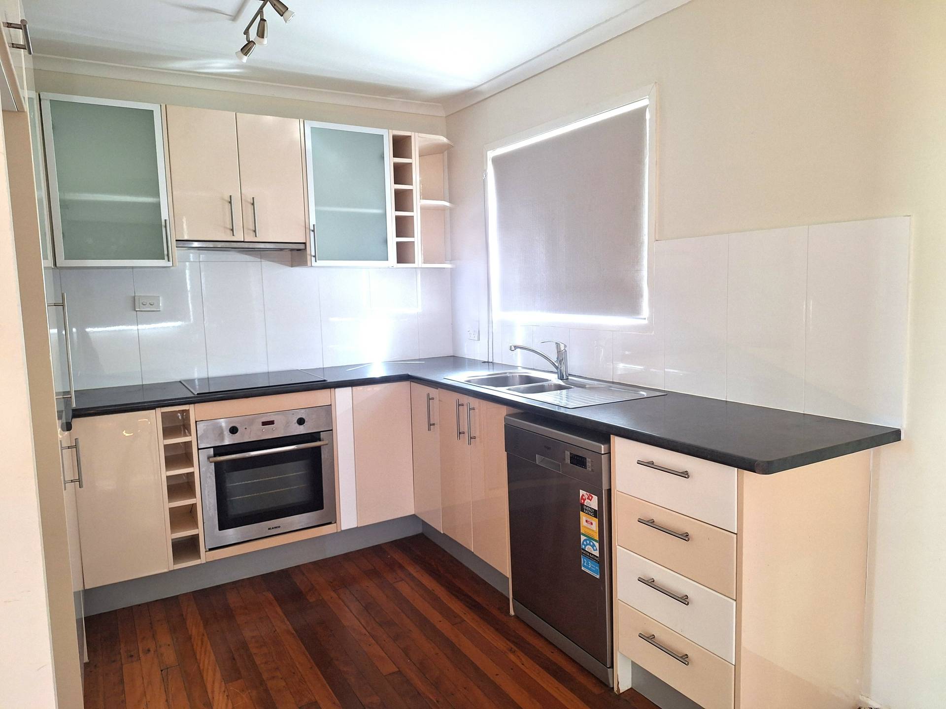 75 Scotts Rd, Macleay Island, Macleay Island - Thumbnail 3