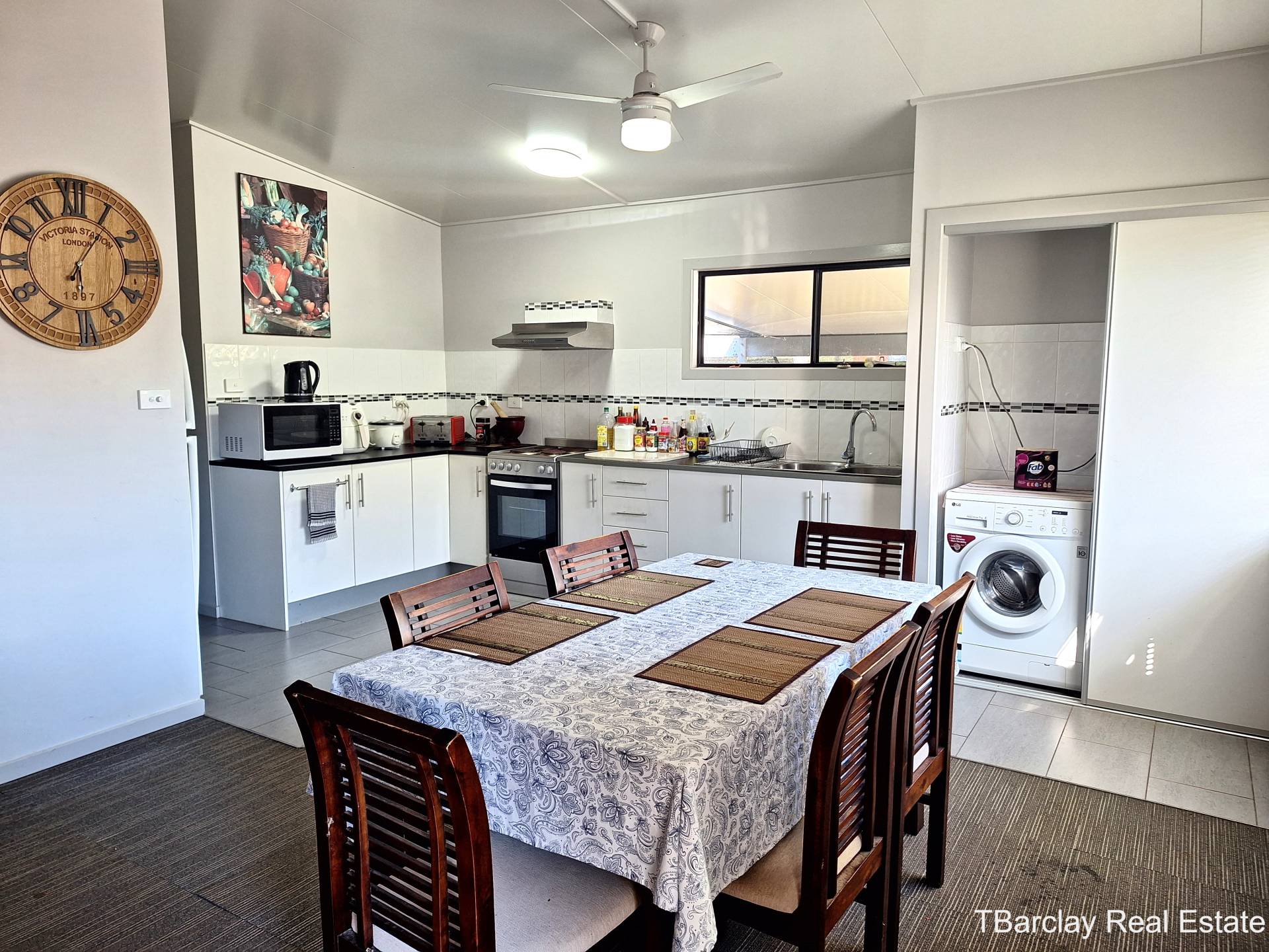 4 Con St, Macleay Island, Macleay Island - Thumbnail 2