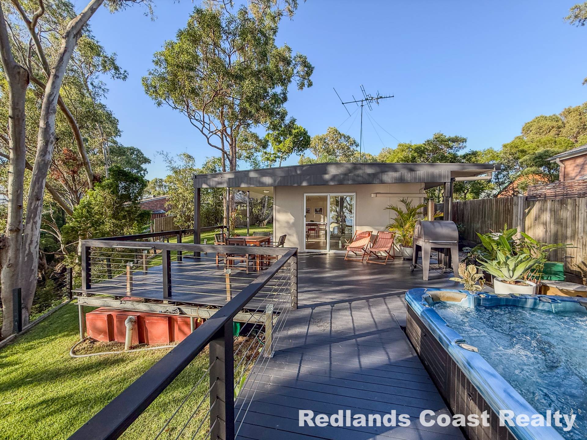 5 Pacific Street, Lamb Island, Lamb Island - Thumbnail 4