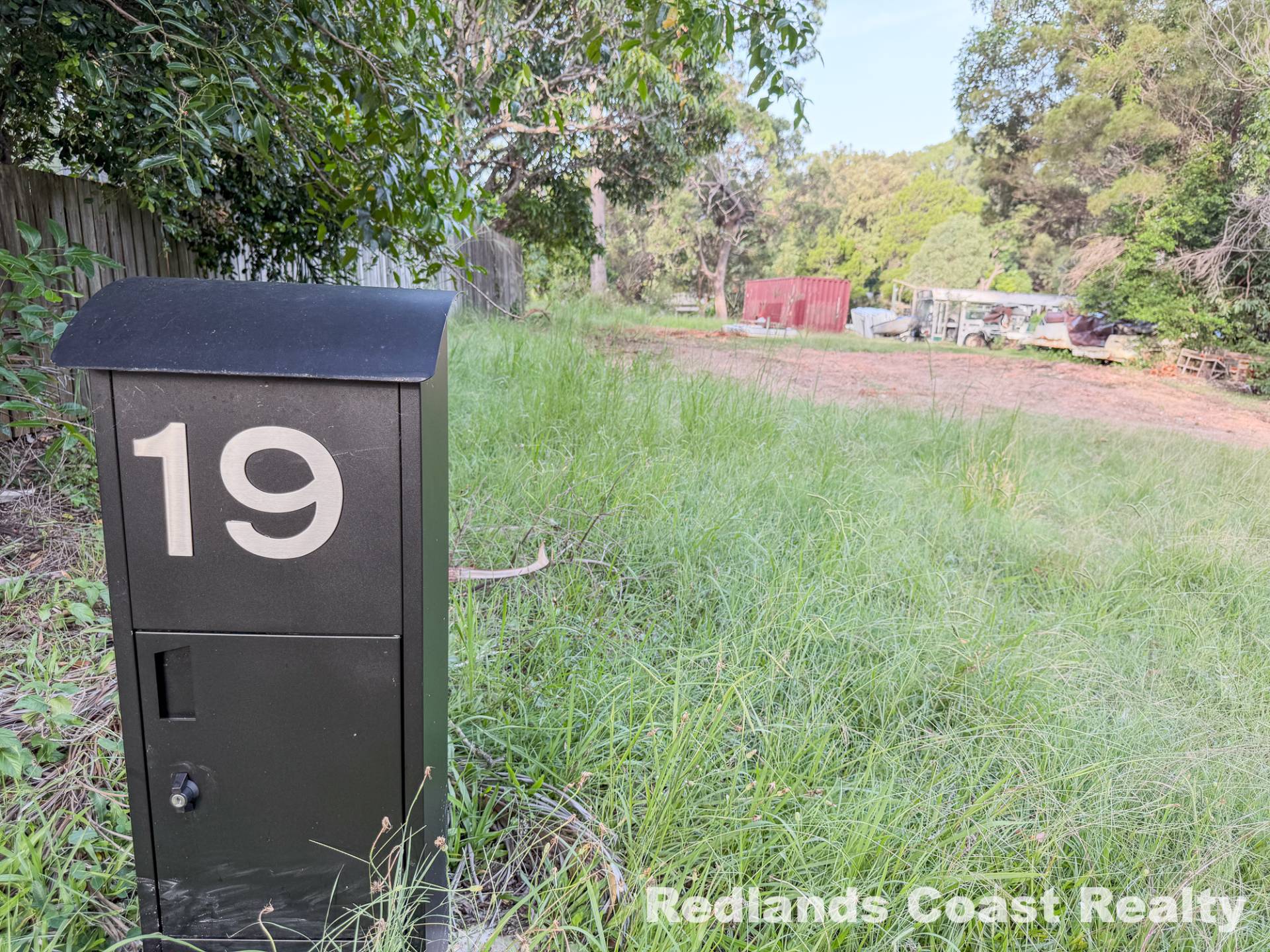19 Bruce St, Lamb Island, Lamb Island - Thumbnail 5