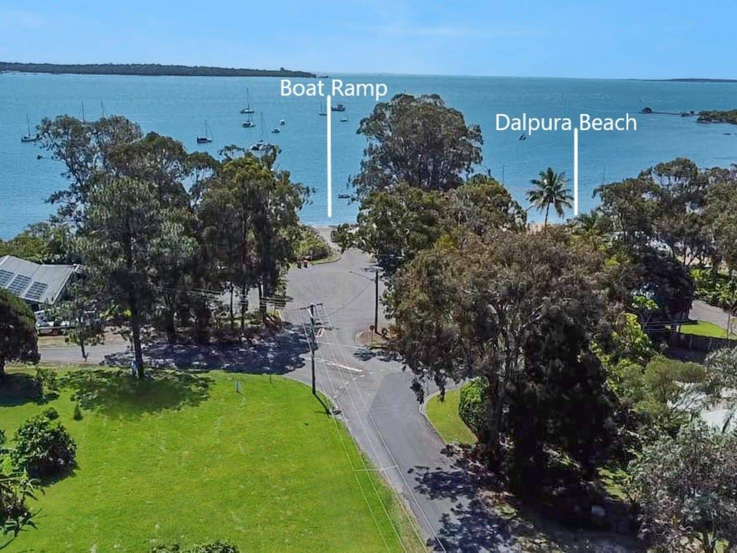 21 Kim Crescent, Macleay Island, Macleay Island - Thumbnail 2