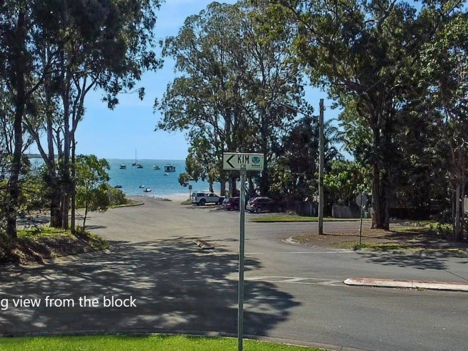 21 Kim Crescent, Macleay Island, Macleay Island - Thumbnail 4